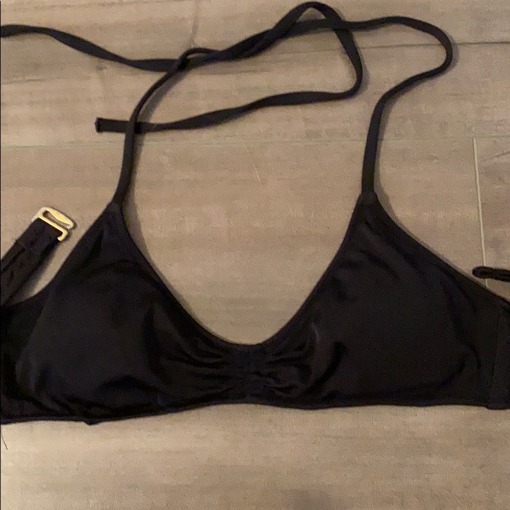 Black bikini top